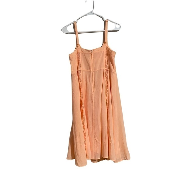 Torrid Georgette Lace Inset Dress, New with Tags - Picture 3 of 6